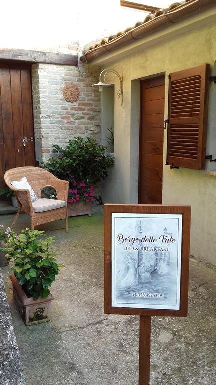 Borgo Delle Fate Hotel Amandola Bagian luar foto
